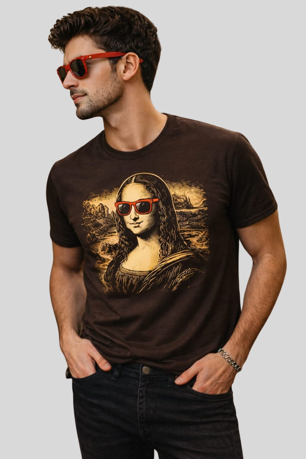 Cool Mona Lisa Renaissance Art T-Shirt